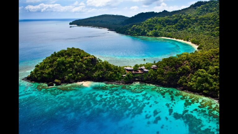 Fiji Vacation Travel Guide  Expedia Amazing Travel